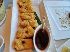 窝贴大虾多士-天龙轩(香港丽思卡尔顿酒店)