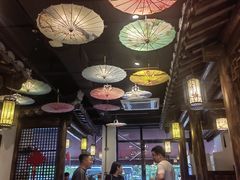 -聚汇三少·龙虾·中餐厅(莫邪路新天地店)