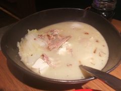 鸭架炖白菜豆腐汤-青年公社烤鸭(宝杨宝龙广场店)