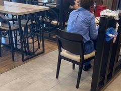 -康师傅私房牛肉面(马泉营奥莱店)