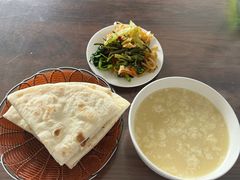 -燕味特色小吃