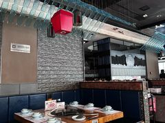 -山河屯铁锅炖·非遗东北菜(南山店)