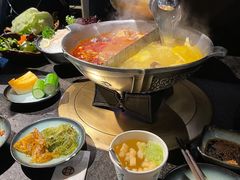 -湊湊火锅·茶憩(新中关购物中心店)