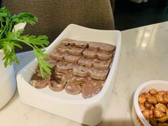 -左庭右院鲜牛肉火锅(浦江欢乐颂店)