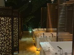 -爱乐国际温泉水疗会