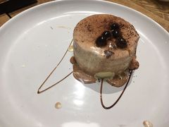 冲绳黑糖爆浆蛋糕-必胜客(百联又一城店)