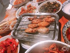 -琥珀老六龙虾(四里河店)