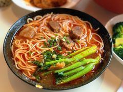 -巷子宽·酸菜鱼(迪士尼小镇店)