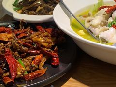 -吕氏疙瘩汤·新鲁菜(新贵和店)