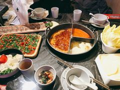 -热火朝天鲜切牛肉火锅(南强街巷店)