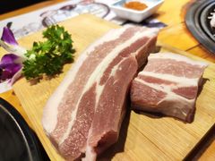 厚切五花肉-唯成•韩国炭火烤肉 유성고기