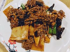 爆炒腰花-春水锅贴·传统鲁菜(大明湖店)