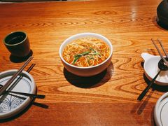 小锅米线-云海肴·汽锅鸡·云南菜(高德置地店)