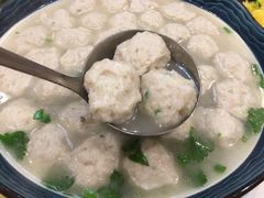 小船鱼丸汤-小船渔村•大连菜•大连焖鱼(明泽街店)
