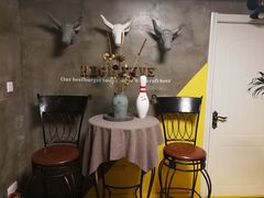 -HIGH FIVE哈福手工汉堡(桂林路店)