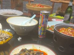 -川流不息·地道川菜·小龙虾(新松江路店)