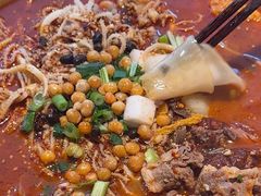 -张翻越·川渝冒菜·武汉黑鸭煲(城北万象城店)