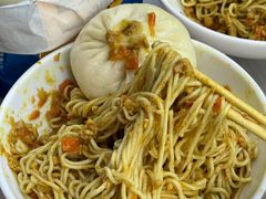 -李与白包子铺(桐梓林店)