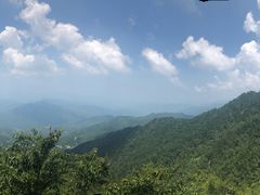 -罗田薄刀峰风景区