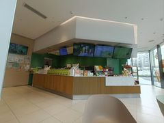 -奈雪的茶(优特汇店)