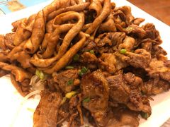 肥牛鹅肠-粤·向群饭店(龙津东路总店)
