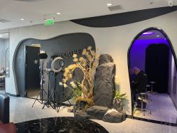 -TOP HAIR SALON