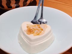 杏仁豆腐-TORO MaKi 寿司·日料(华创店)