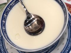 -赵记传承特色牛奶甜品(泉城广场店)