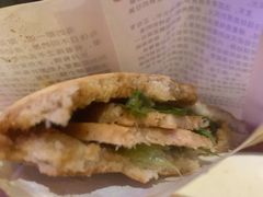 爱情扎萨-一叶一世界·素食餐厅(锦华万达店)