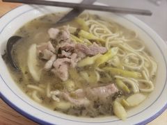 黄鱼面-小河无名面馆