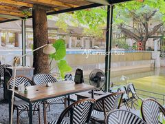 -喜洲吧·江畔老船厂·庭院餐厅(喜临院店)