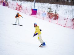 -鳌山滑雪度假区