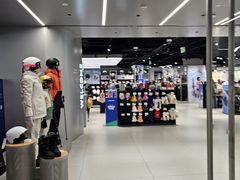 -迪卡侬(环球港店)