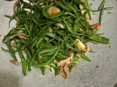 -海派美食·家宴海鲜青岛菜·石锅鲽鱼头(东方城店)