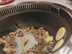 -玺炖·中国铁锅炖(虹桥天街店)