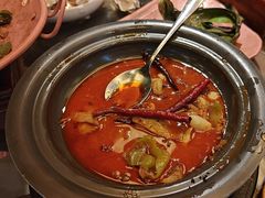 -云海肴·汽锅鸡·云南代表菜(天山百盛优客店)