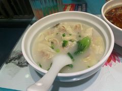 原汤龙抄手-张氏宽窄巷成都名小吃(茂业百货华强北店)