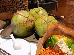 -东椰·海南椰子鸡火锅(朝阳门店)