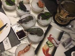 -雍和会海鲜姿造自助(湖东路店)