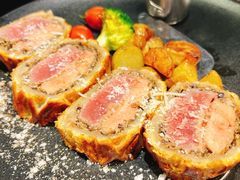 惠灵顿牛排-斯比特花园西餐厅(东方商厦店)