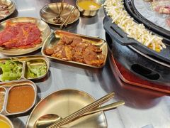 -胡悦里韩式烤肉(莱阳总店)