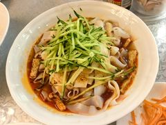 -汗腾格里·风味餐厅(新疆驻京办店)