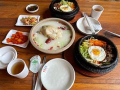 -百年石锅饭·朝鲜族传统民餐