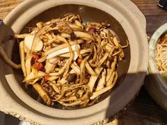 干锅三菌-水煮三国·川鲁江湖菜(香山店)