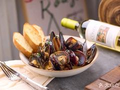 -LESCEDARS Brasserie Bistro香柏树