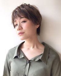 -LA BELLEZA倍丽莎美发沙龙