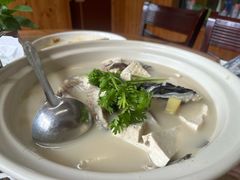 -芦茨金富饭庄·25年老字号·专做稻草鸡