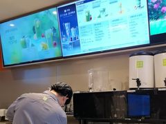 -奈雪的茶(市百一店)