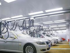 -畅通航行汽车钣金喷漆 无痕修复·局部喷漆
