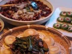 小炒肉夹锅魁-龙门阵茶屋川菜馆(武康路店)